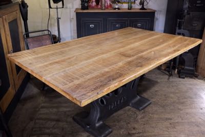 table industrielle vieux pied fonte